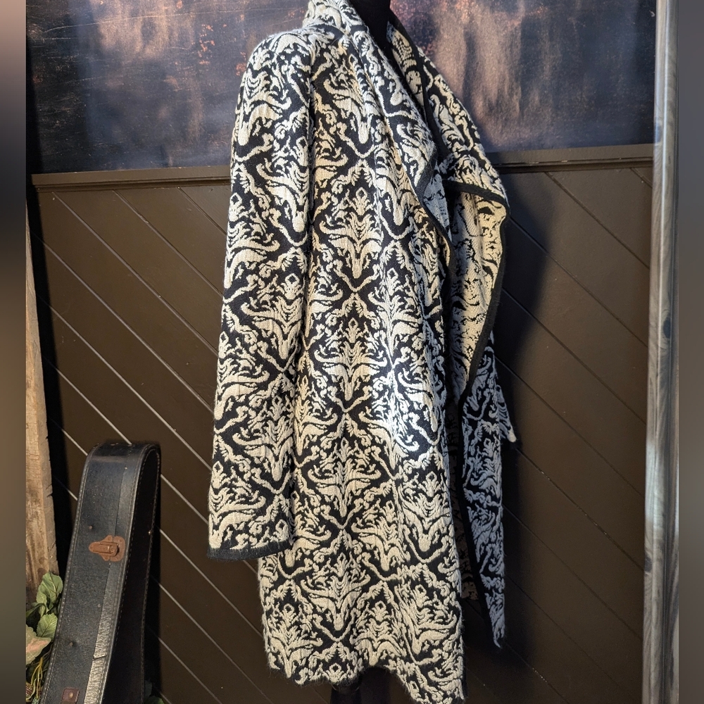 Open Wear Cardigan.  M
